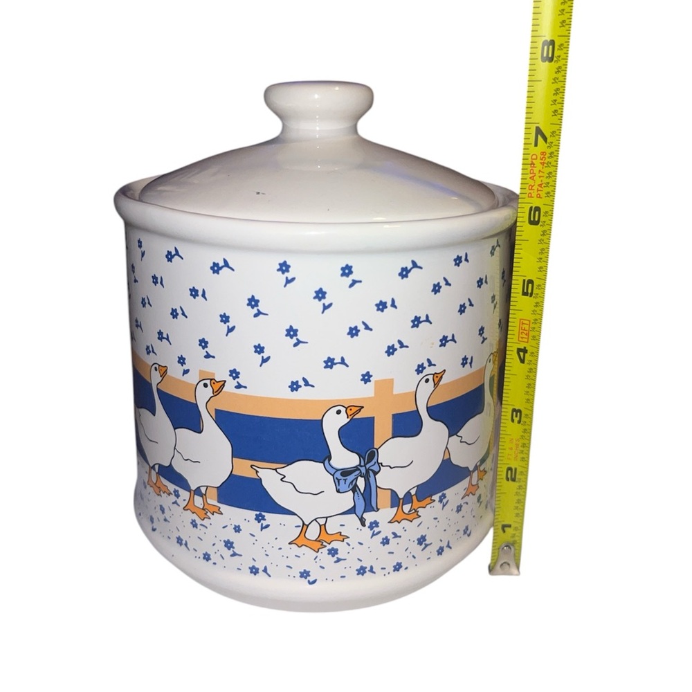 Vintage 1980s Blue Ribbon Country Geese Canister Set - Picture 11 of 11